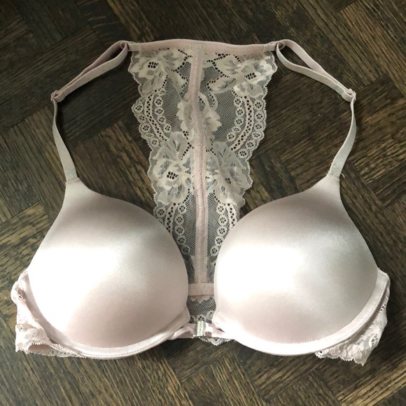 Free w/ $60 Purchase - NWOT La Senza Bra